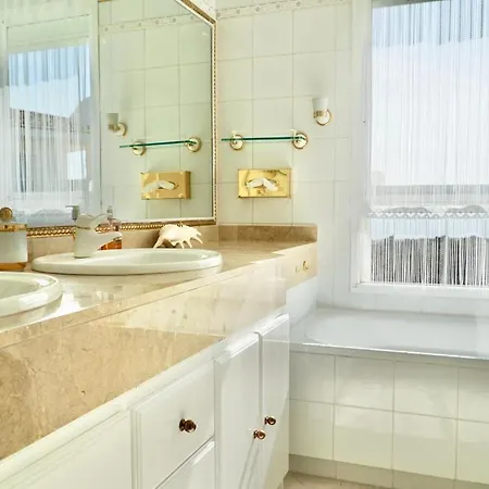Mediterranean Pearl Close To Apartment *